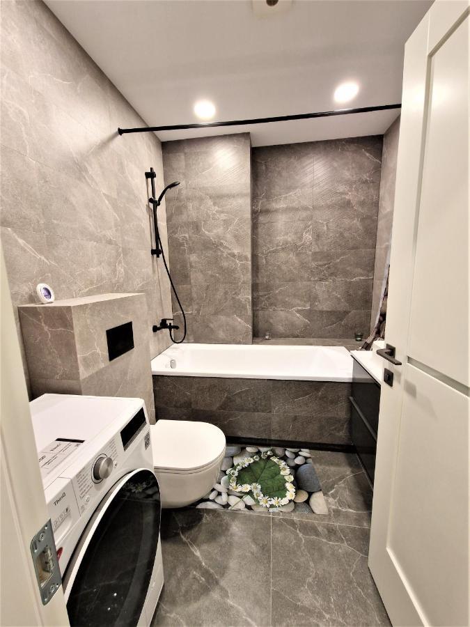 וילנה Aurea Apartment מראה חיצוני תמונה